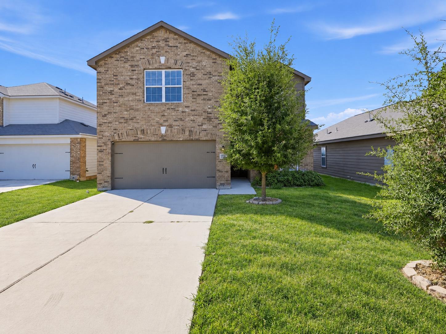 172 Allington Cir Property Photo 1