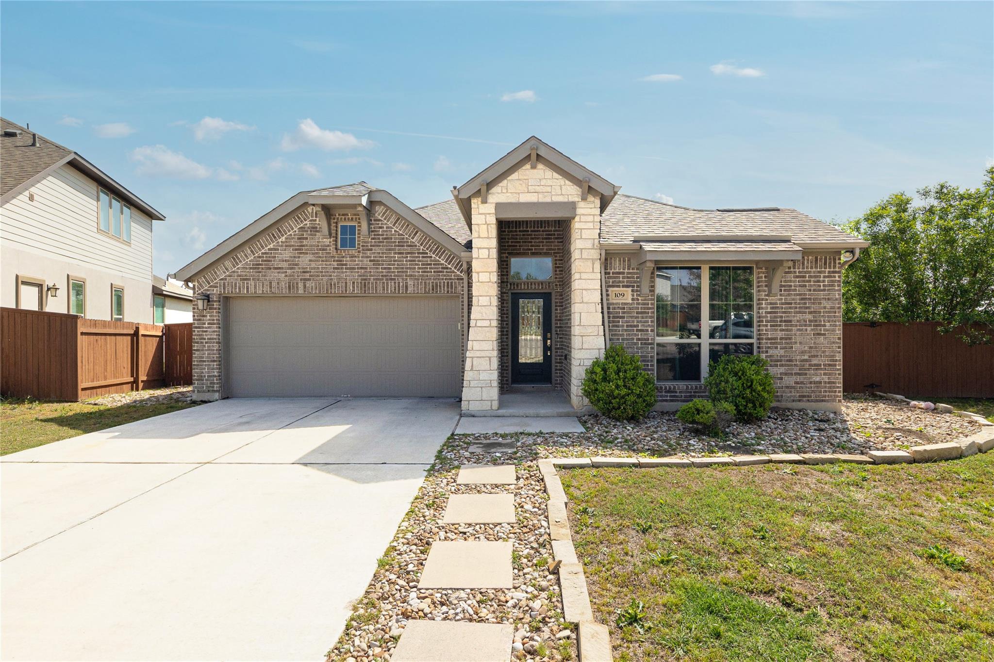 109 Cascia Cir Property Photo