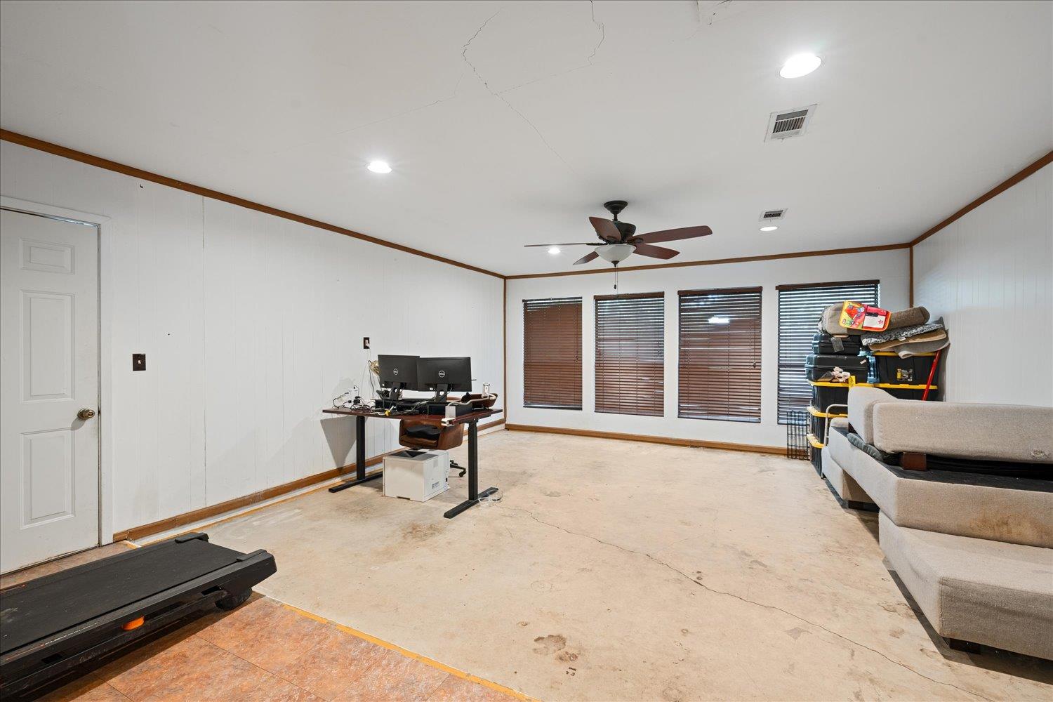 8102 Shadowood Dr Property Photo 13