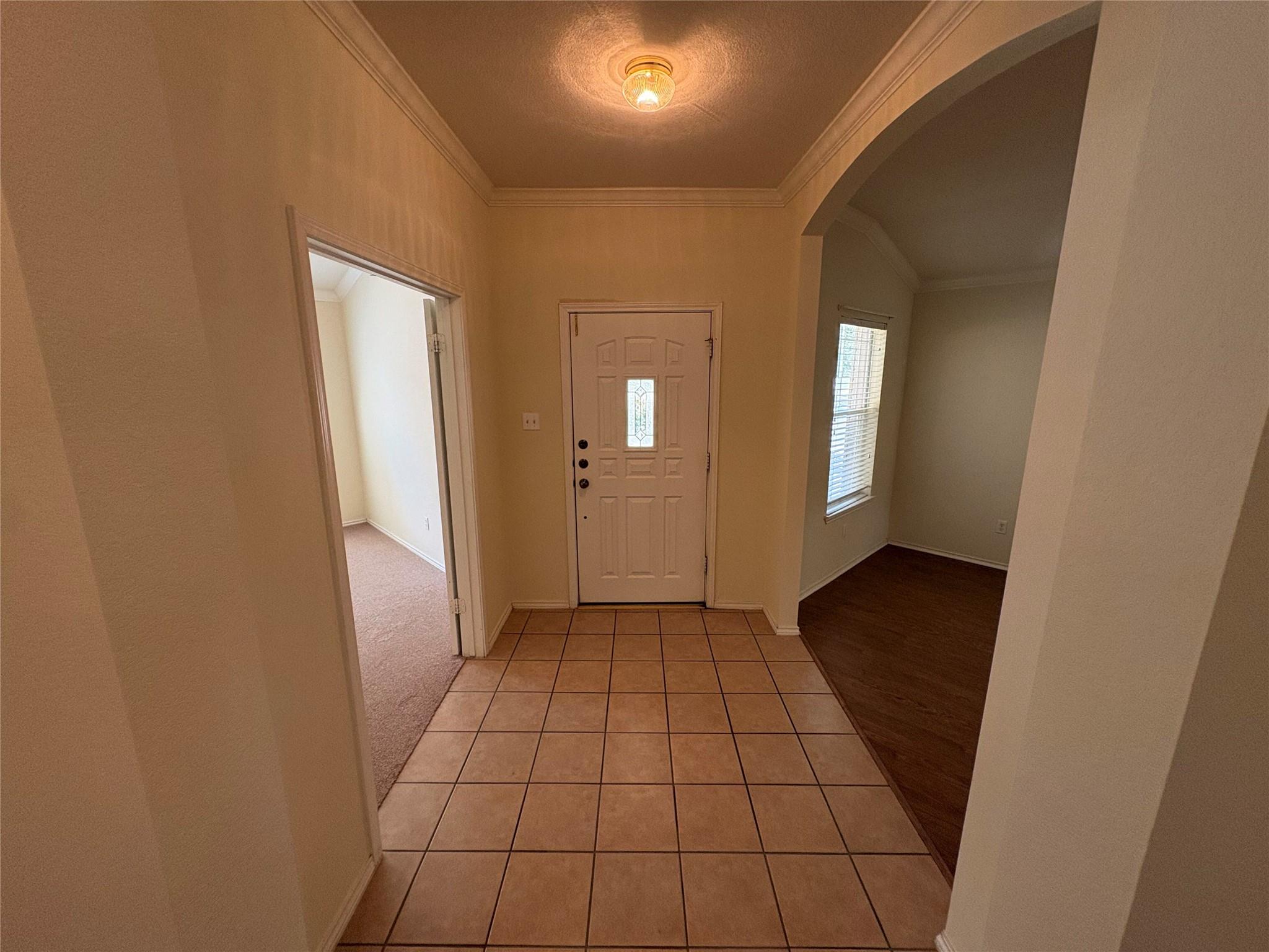 2100 Mir Woods Dr Property Photo 2