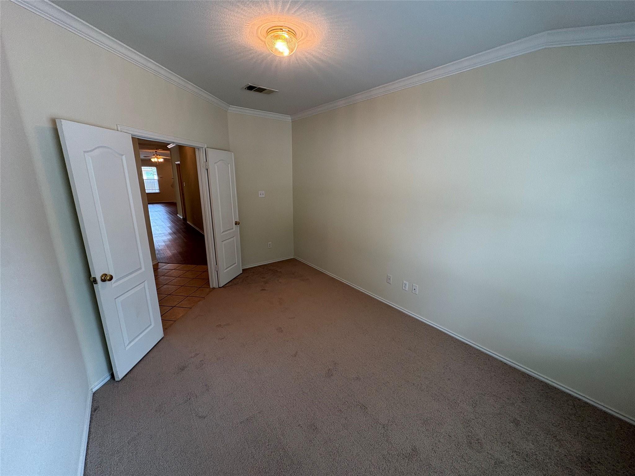 2100 Mir Woods Dr Property Photo 21