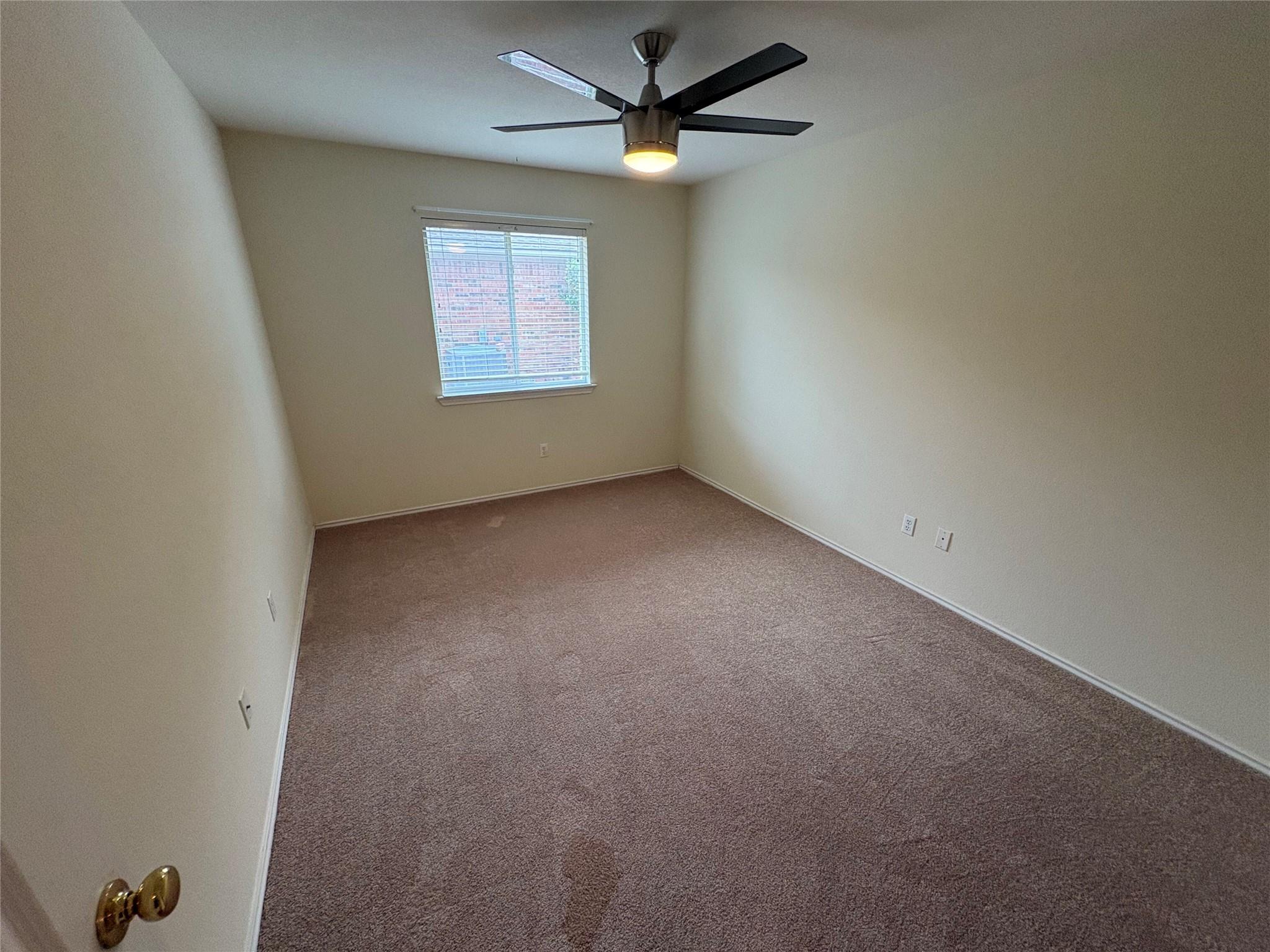 2100 Mir Woods Dr Property Photo 24