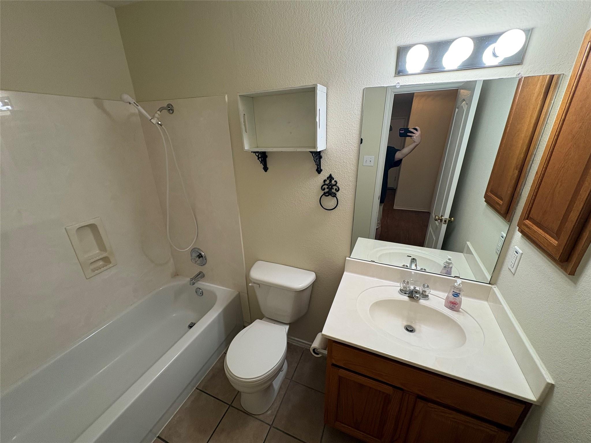 2100 Mir Woods Dr Property Photo 26