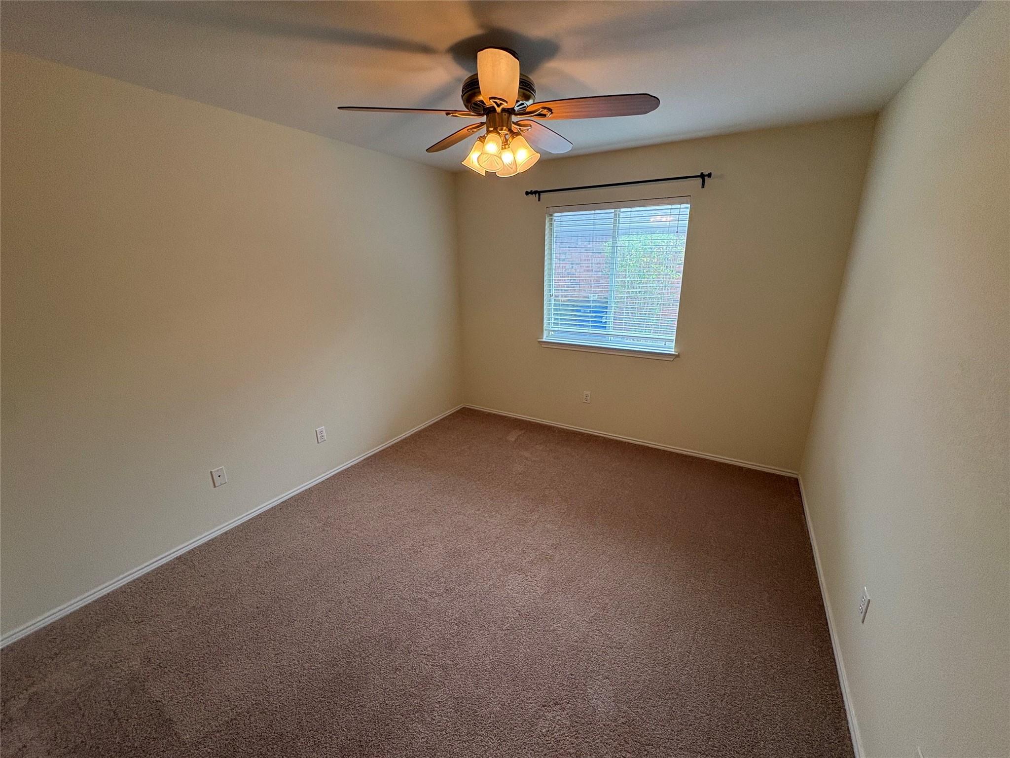 2100 Mir Woods Dr Property Photo 28