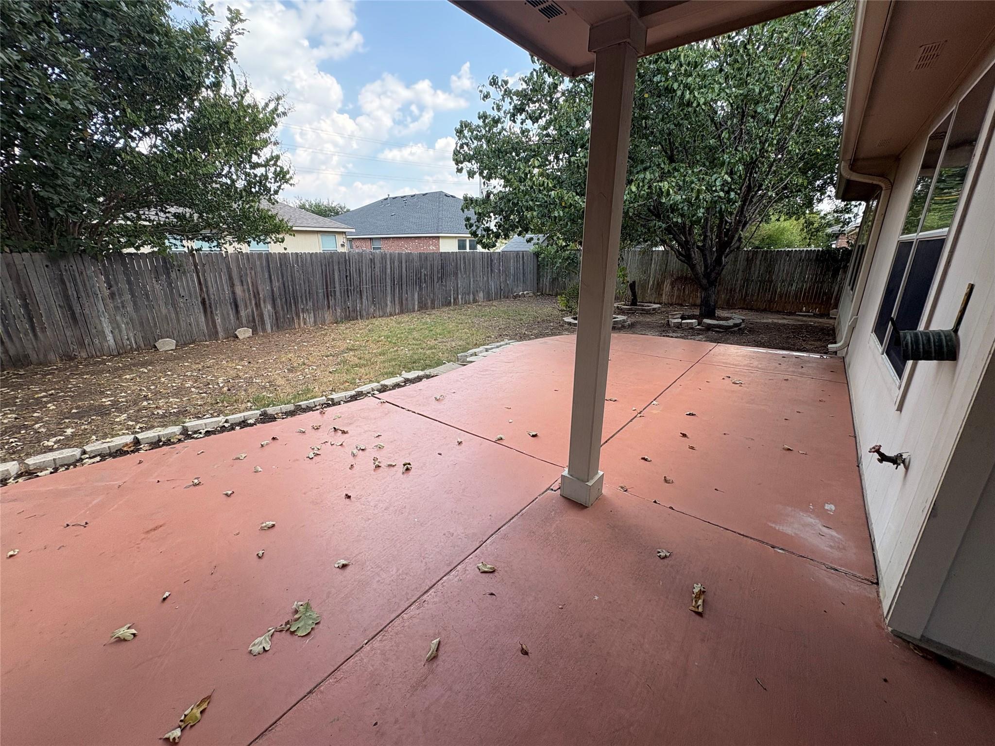 2100 Mir Woods Dr Property Photo 29