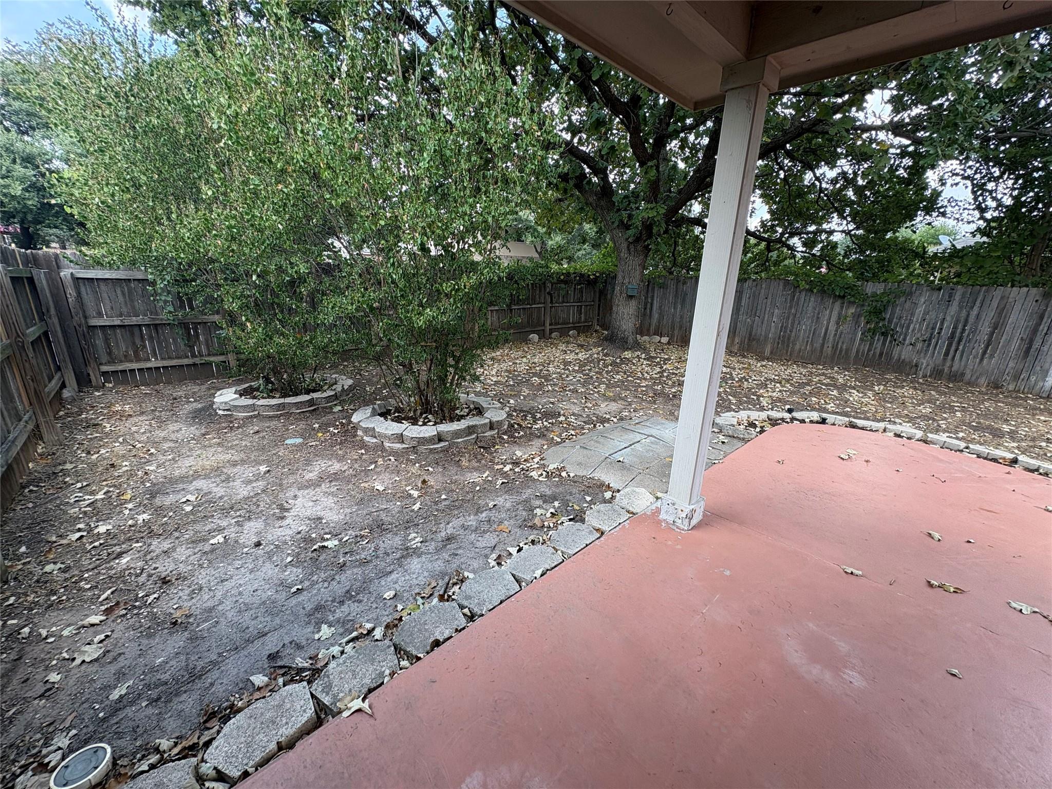 2100 Mir Woods Dr Property Photo 30