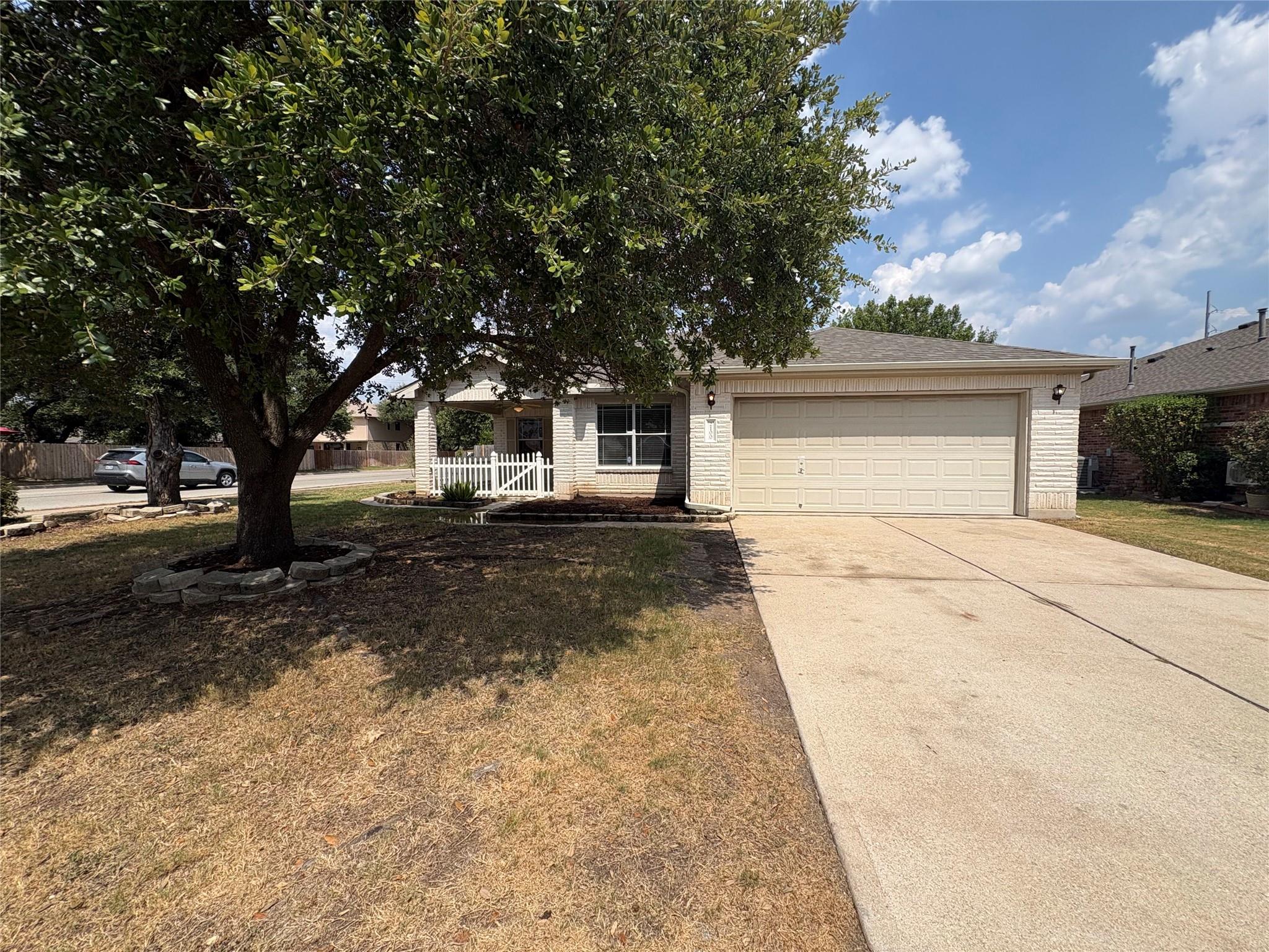 2100 Mir Woods Dr Property Photo 33