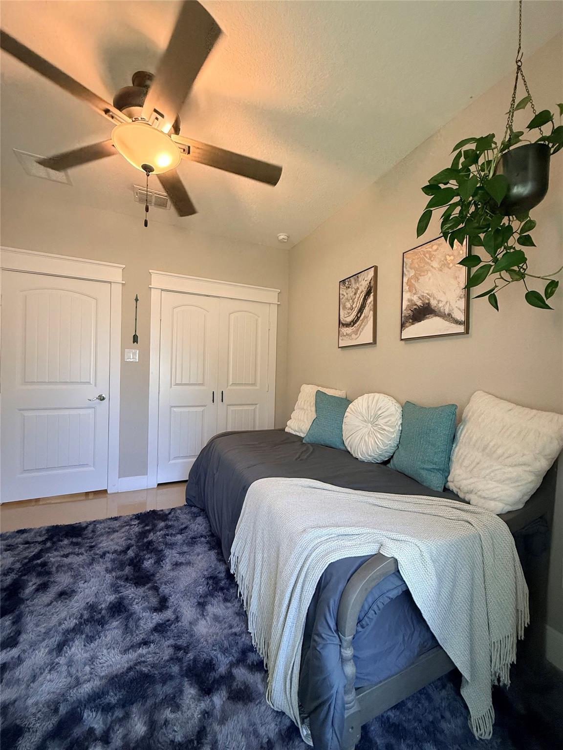 7090978 Property Photo 18