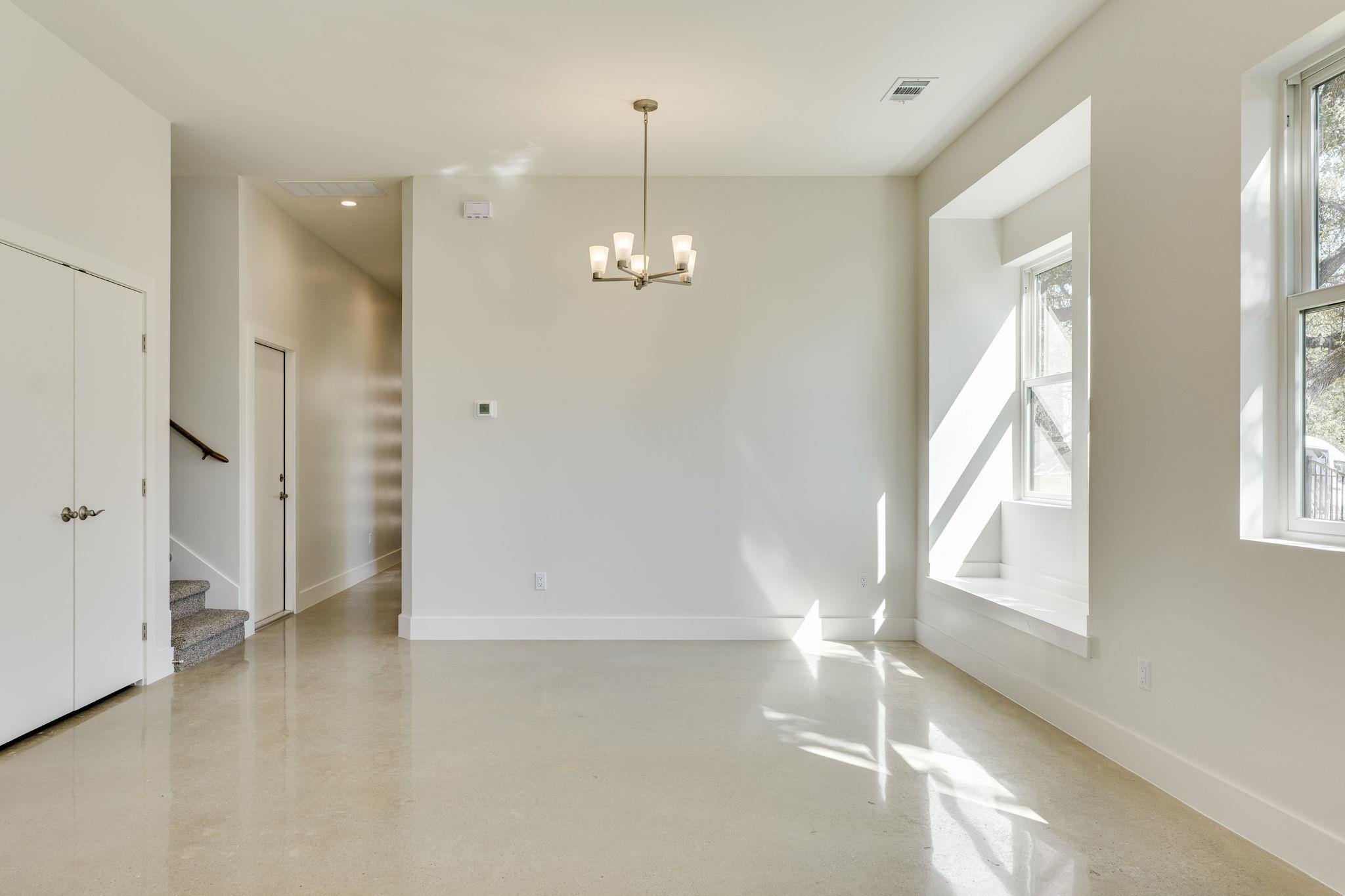 3014 Brass Buttons Trl Property Photo 7