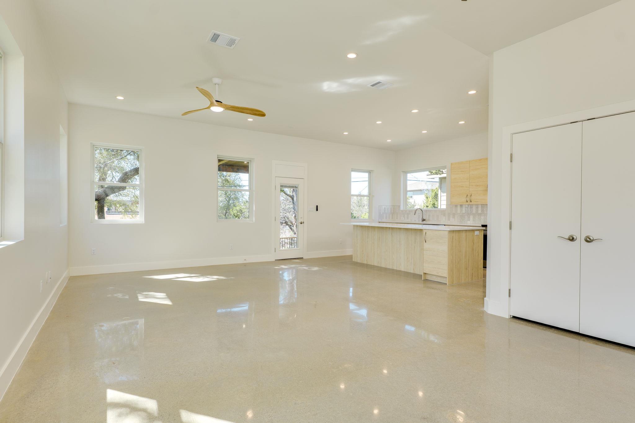 3014 Brass Buttons Trl Property Photo 10
