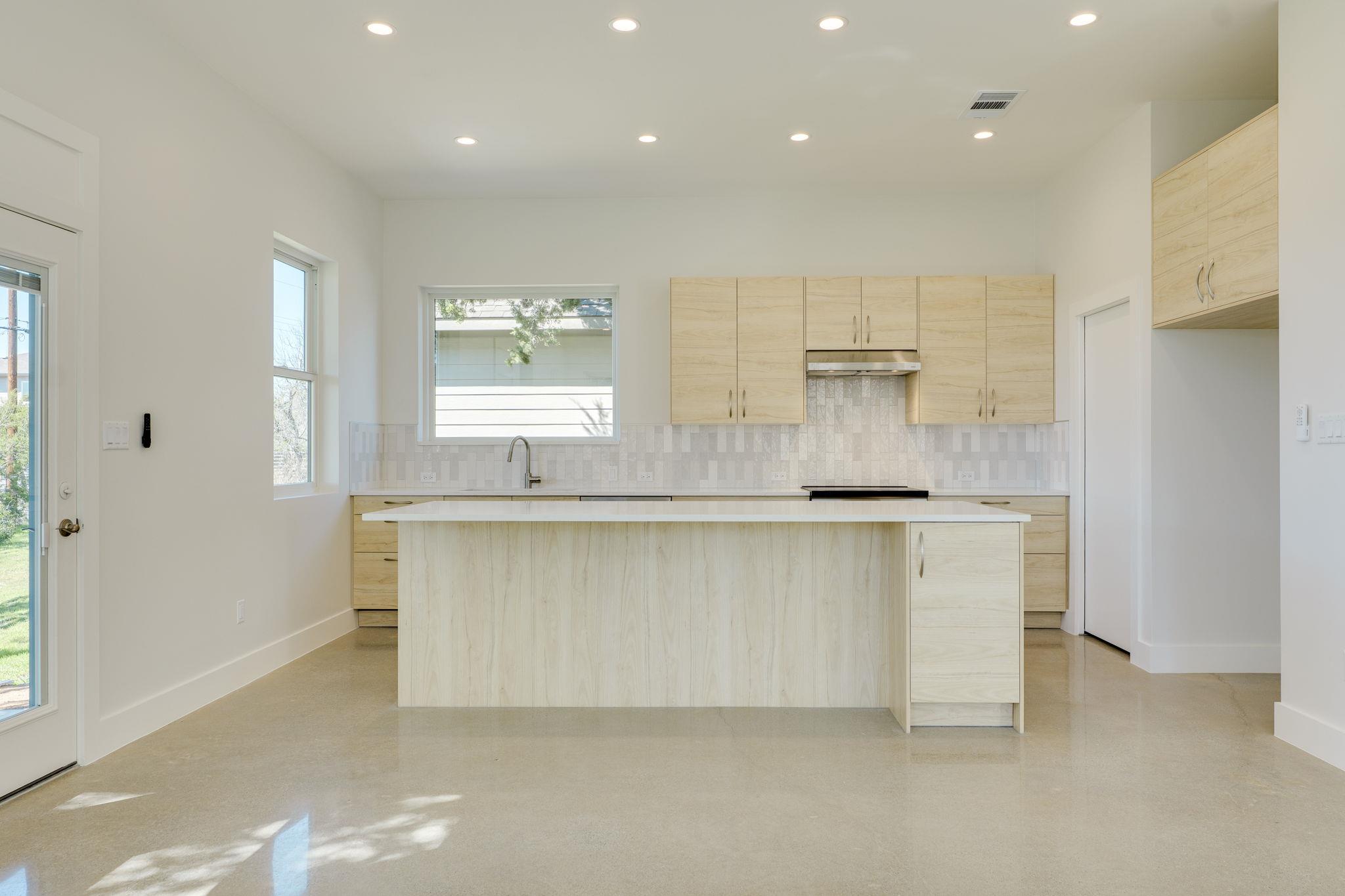 3014 Brass Buttons Trl Property Photo 14