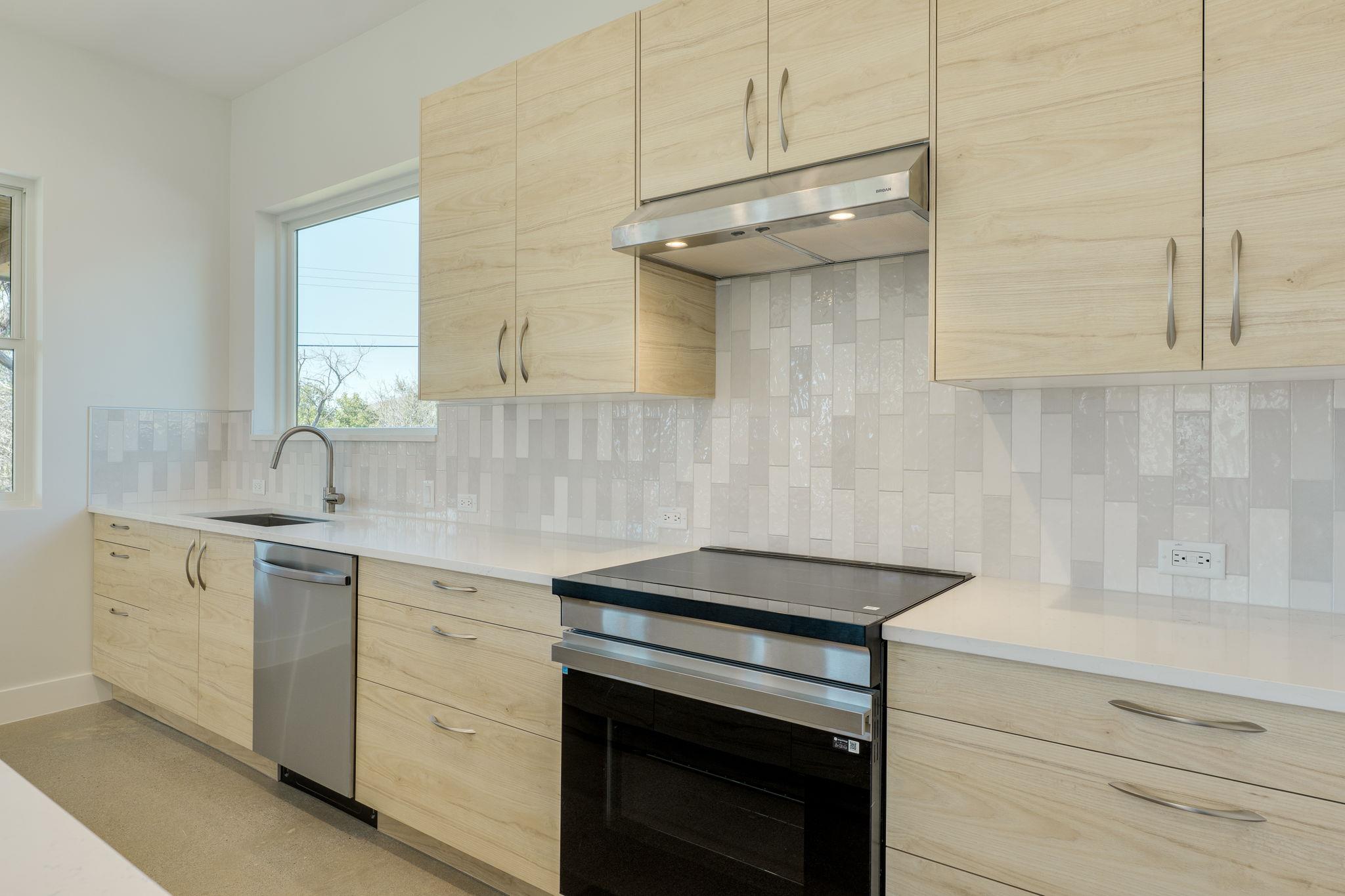 3014 Brass Buttons Trl Property Photo 17