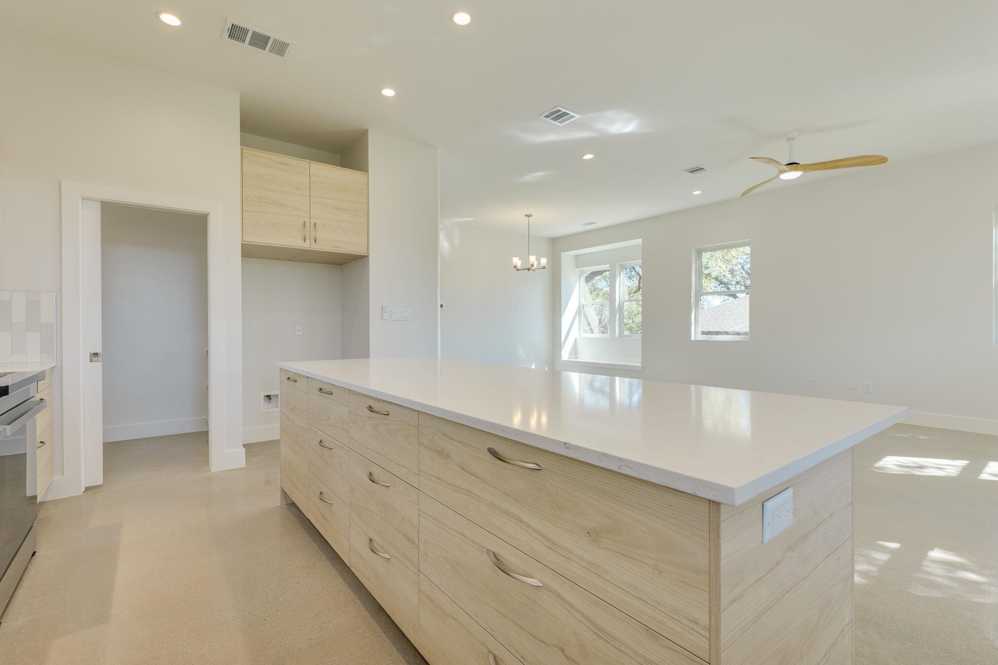 3014 Brass Buttons Trl Property Photo 19