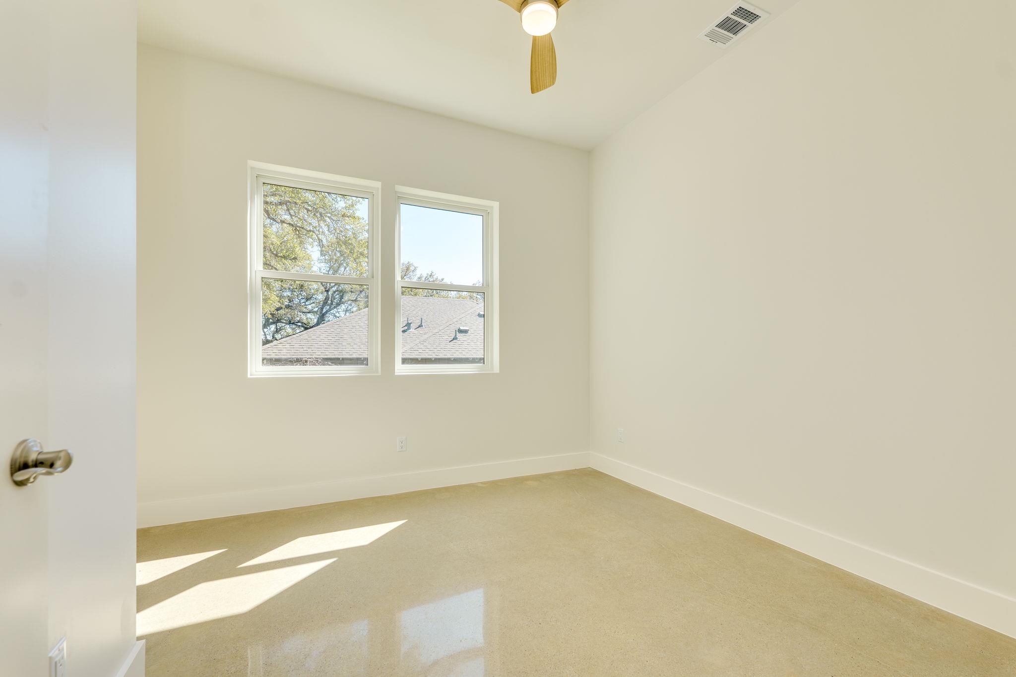 3014 Brass Buttons Trl Property Photo 24