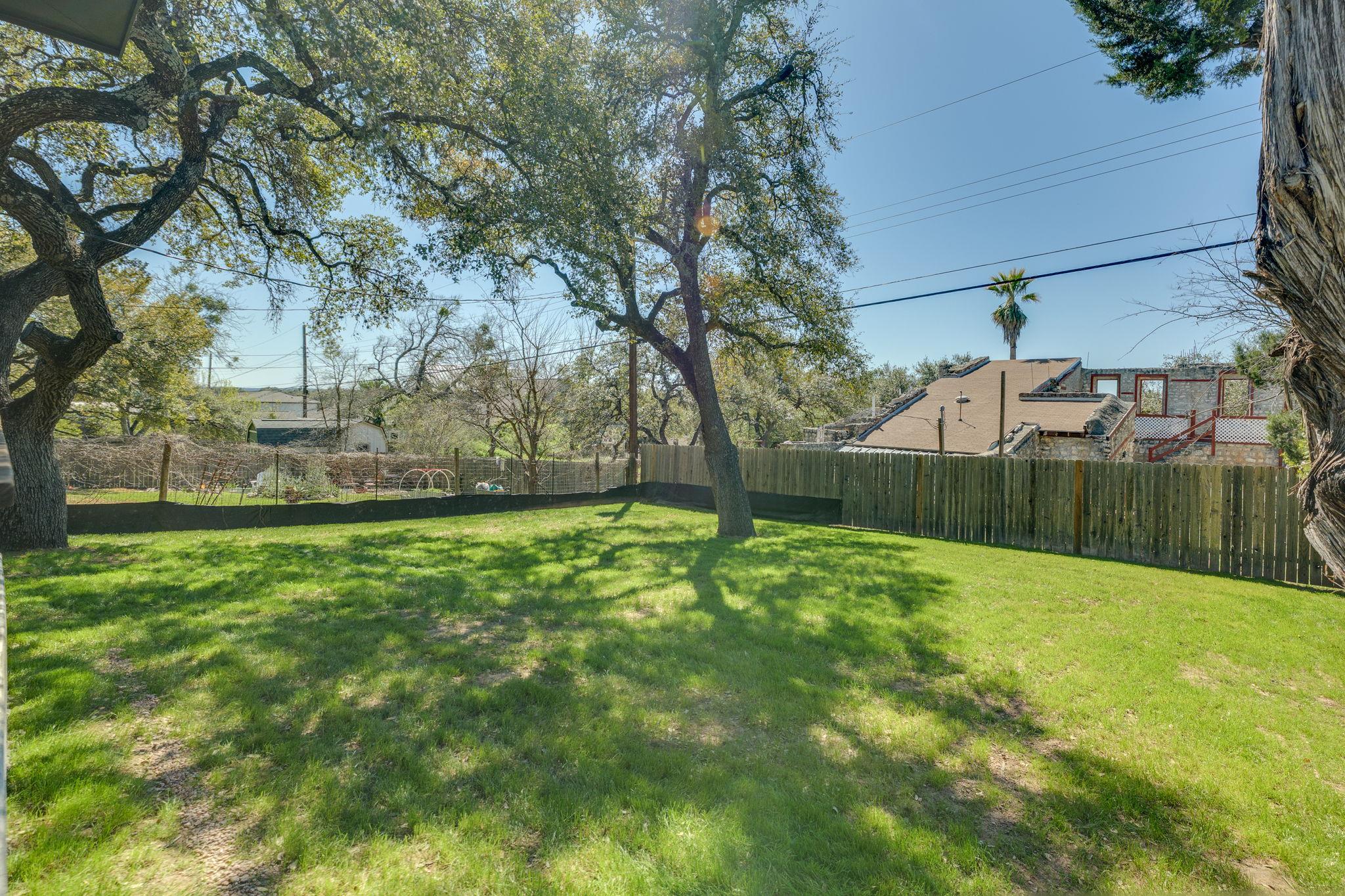 3014 Brass Buttons Trl Property Photo 38