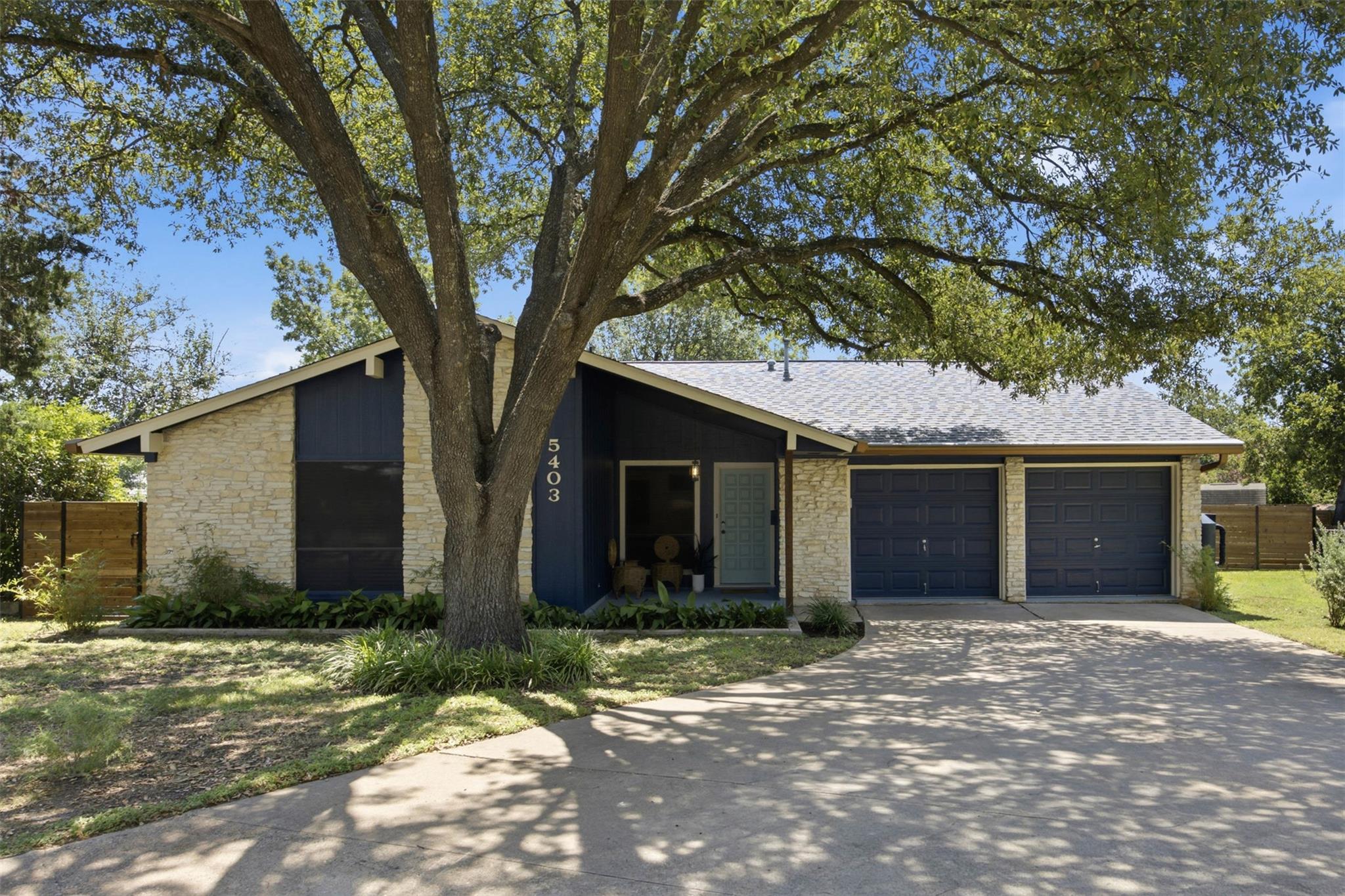 5403 Village Way Ct Property Photo 1