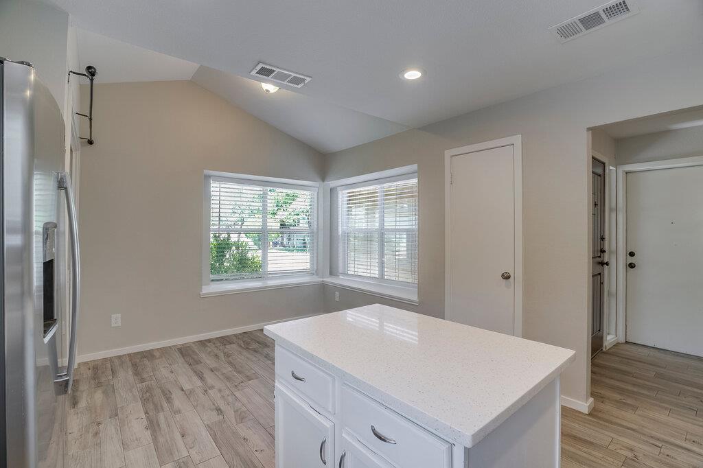 6306 Weeks Cv Property Photo 6