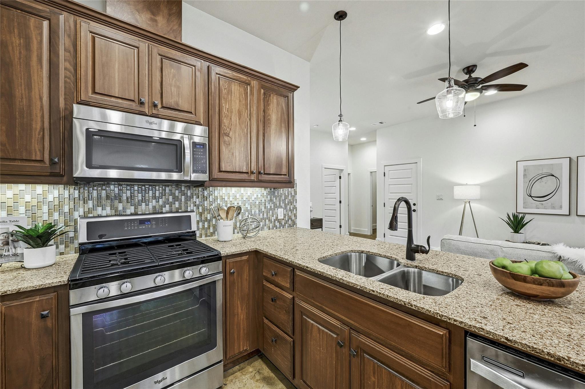 2913 Govalle Ave A Property Photo 10