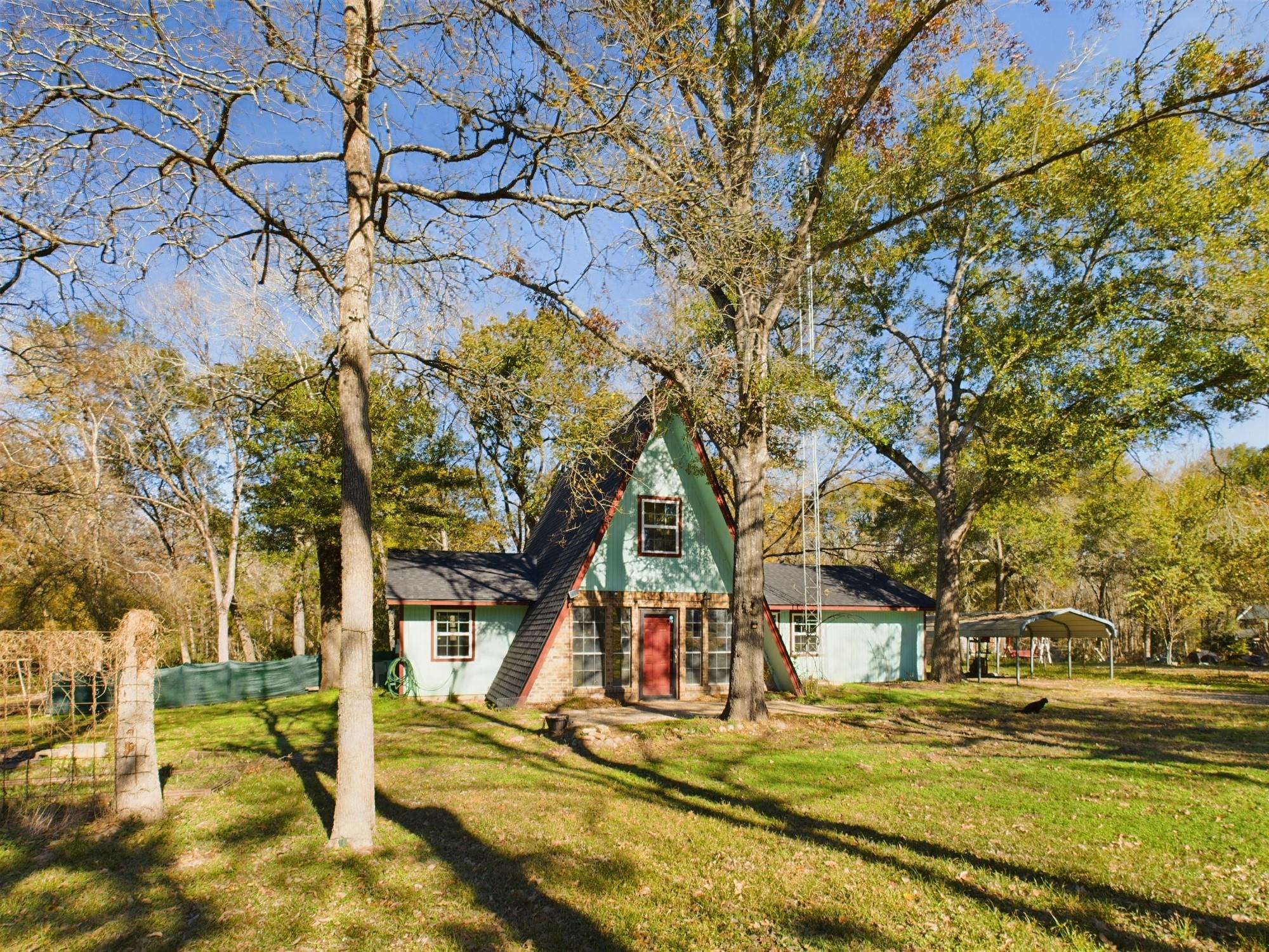 569 N Berry Ridge Property Photo 2
