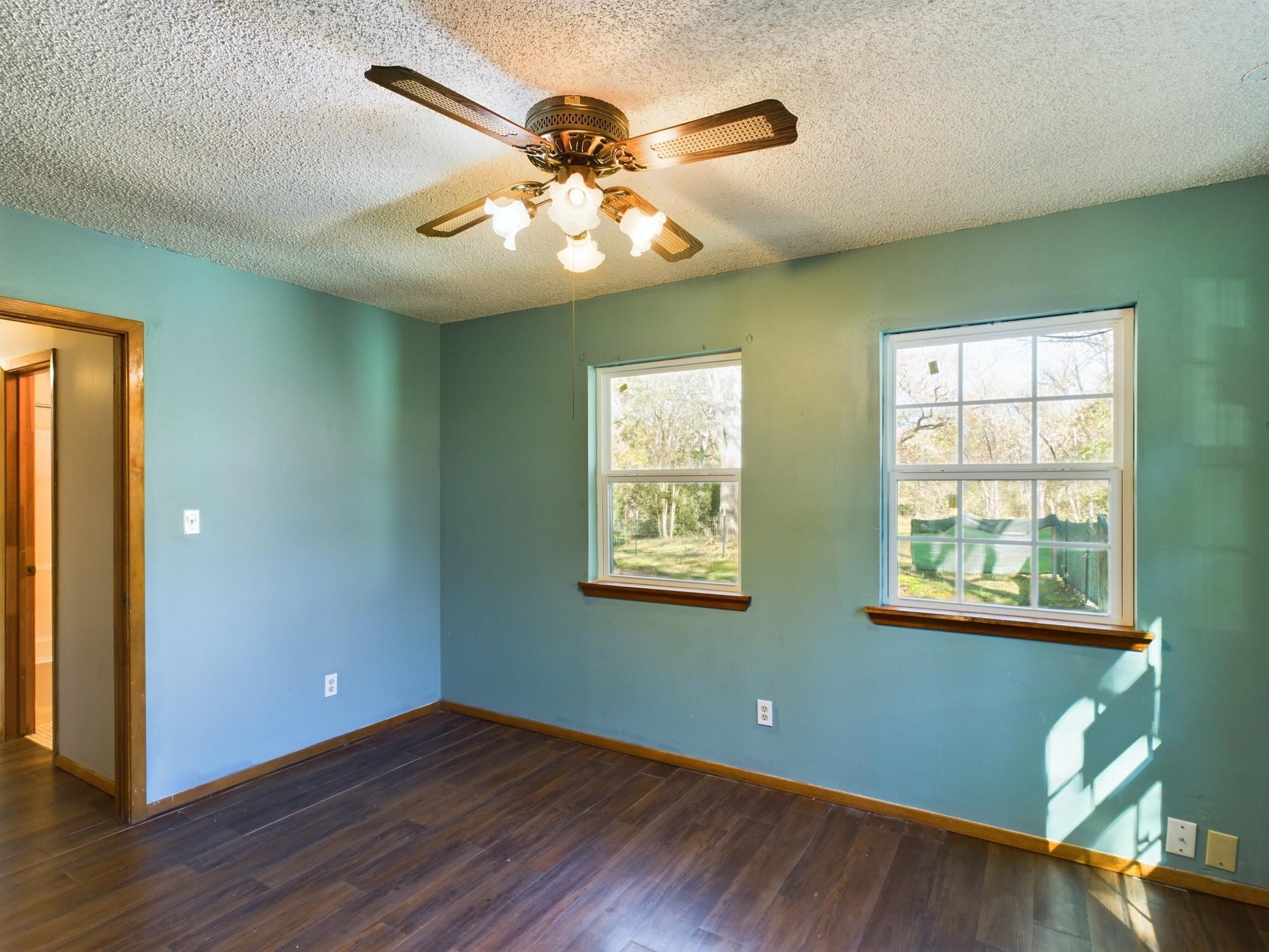 569 N Berry Ridge Property Photo 22