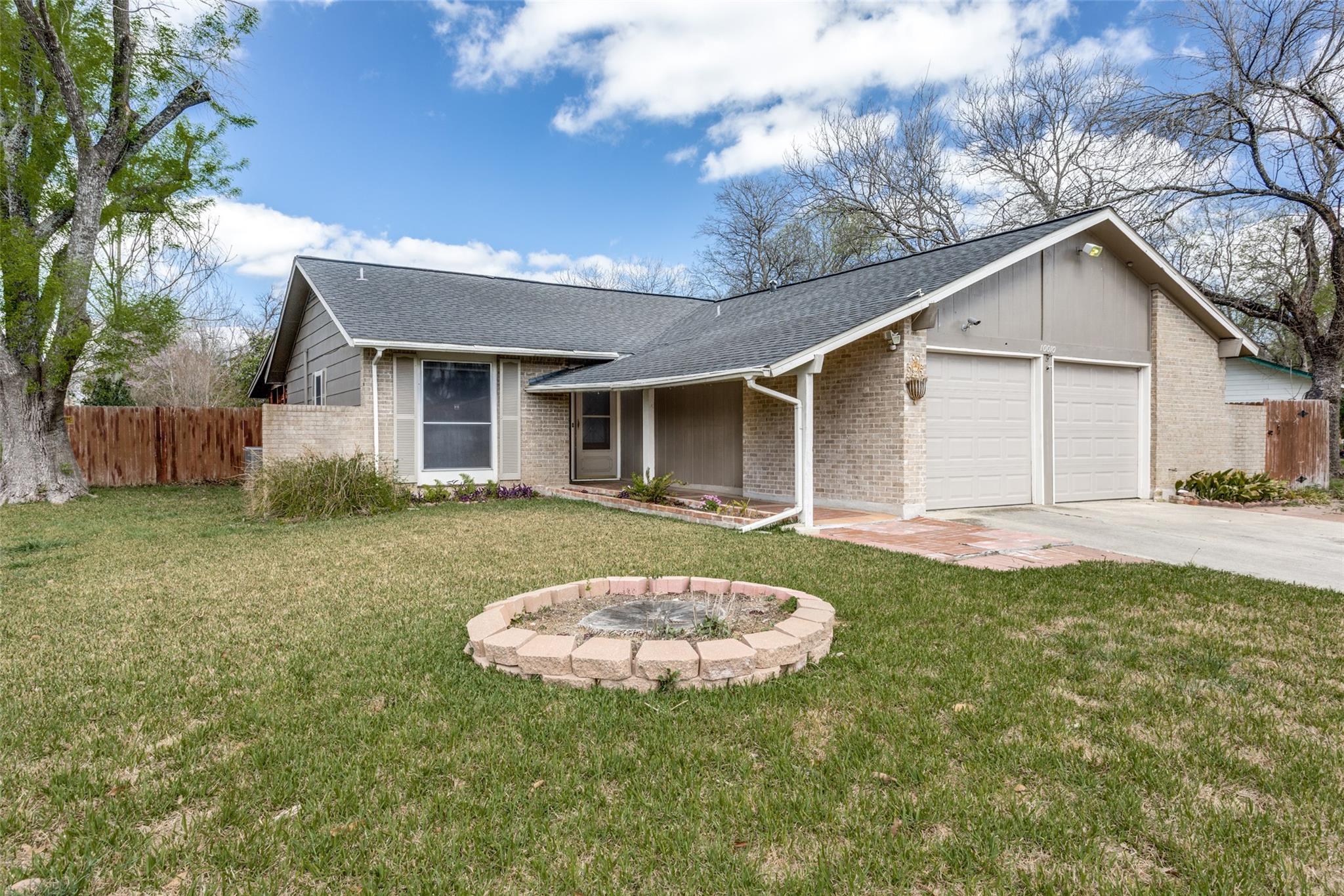 10010 Childress Dr Property Photo 25