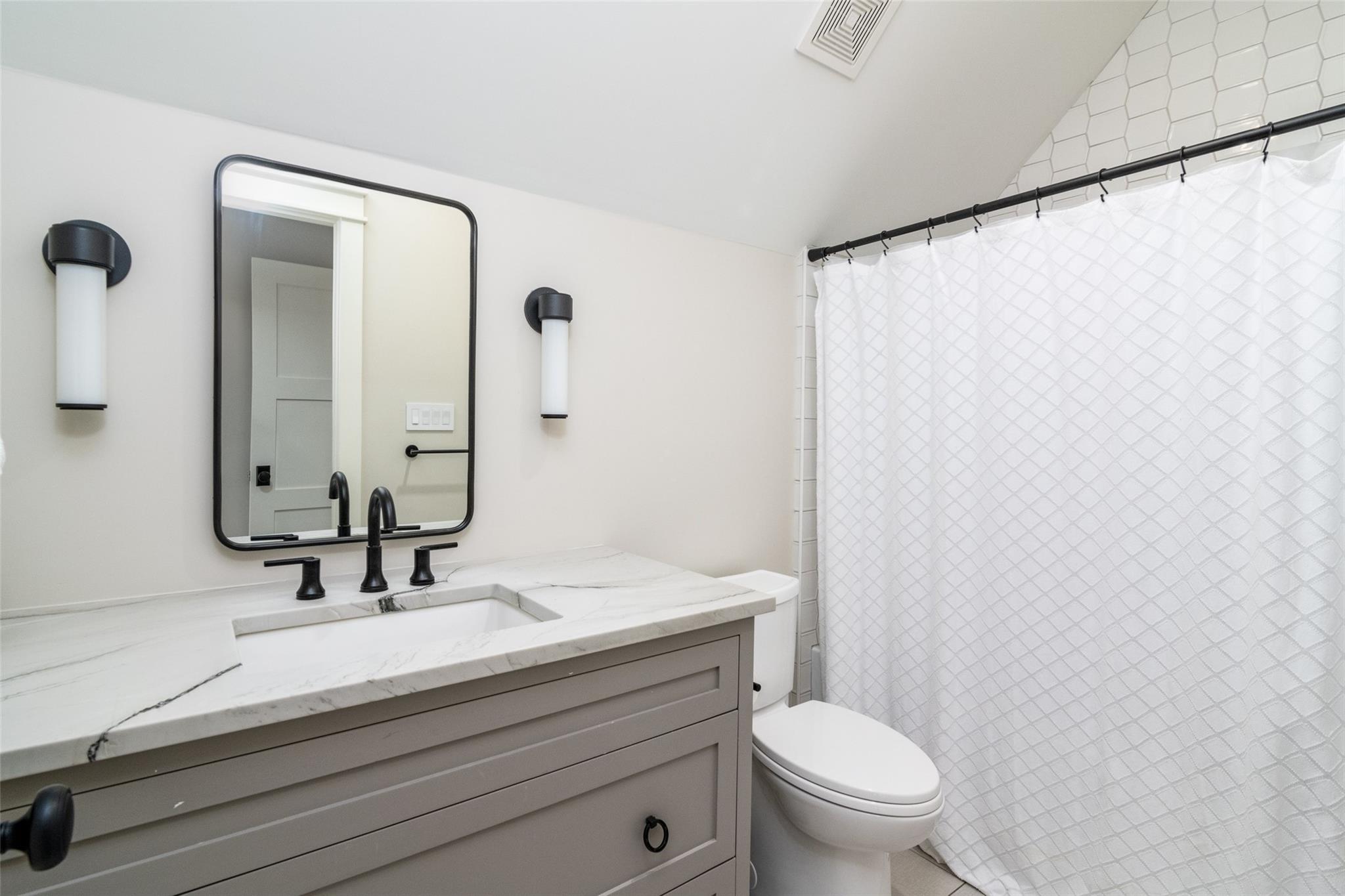 2902 Oakhaven Dr Property Photo 27