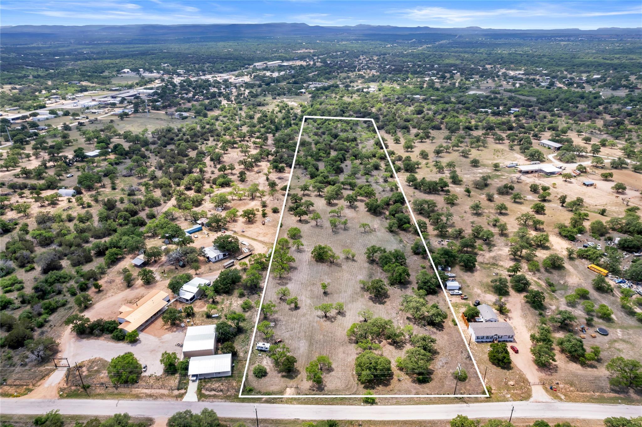 507 Hi Line Dr Property Photo