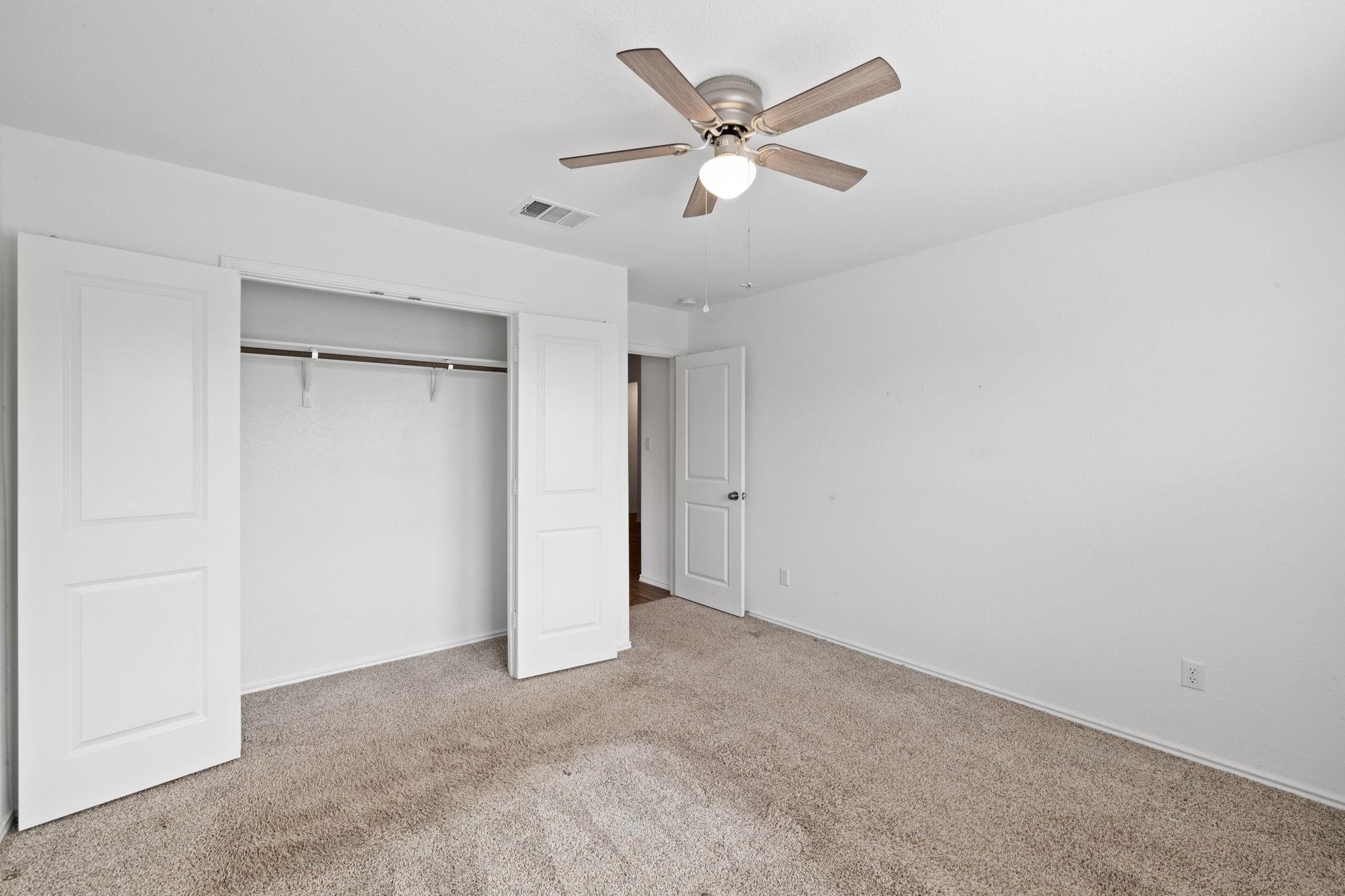 705 Bluejack Way Property Photo 5