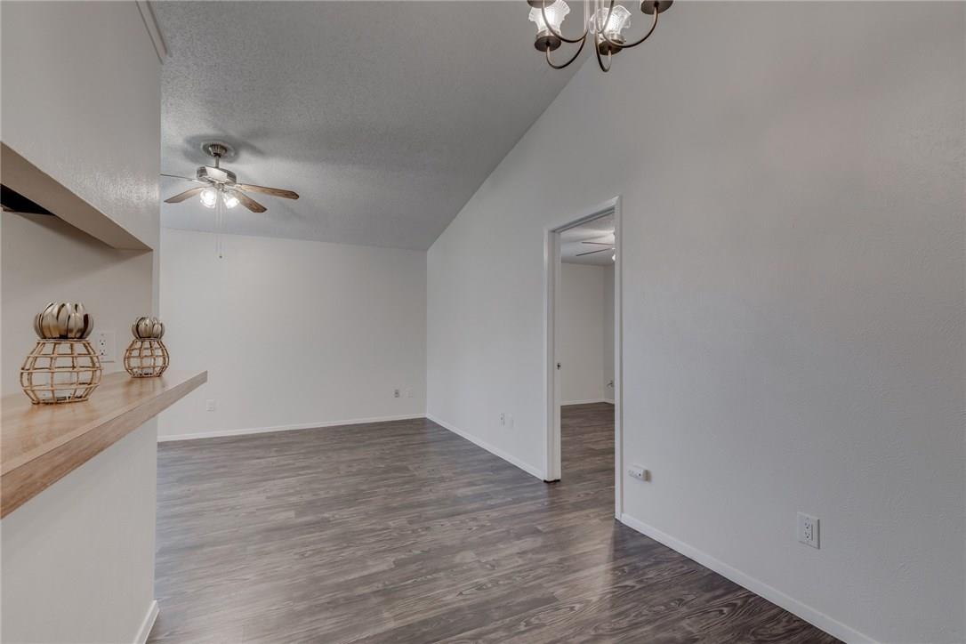 11405 Walnut Ridge Dr #unit B Property Photo 5