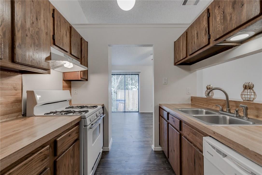 11405 Walnut Ridge Dr #unit B Property Photo 11