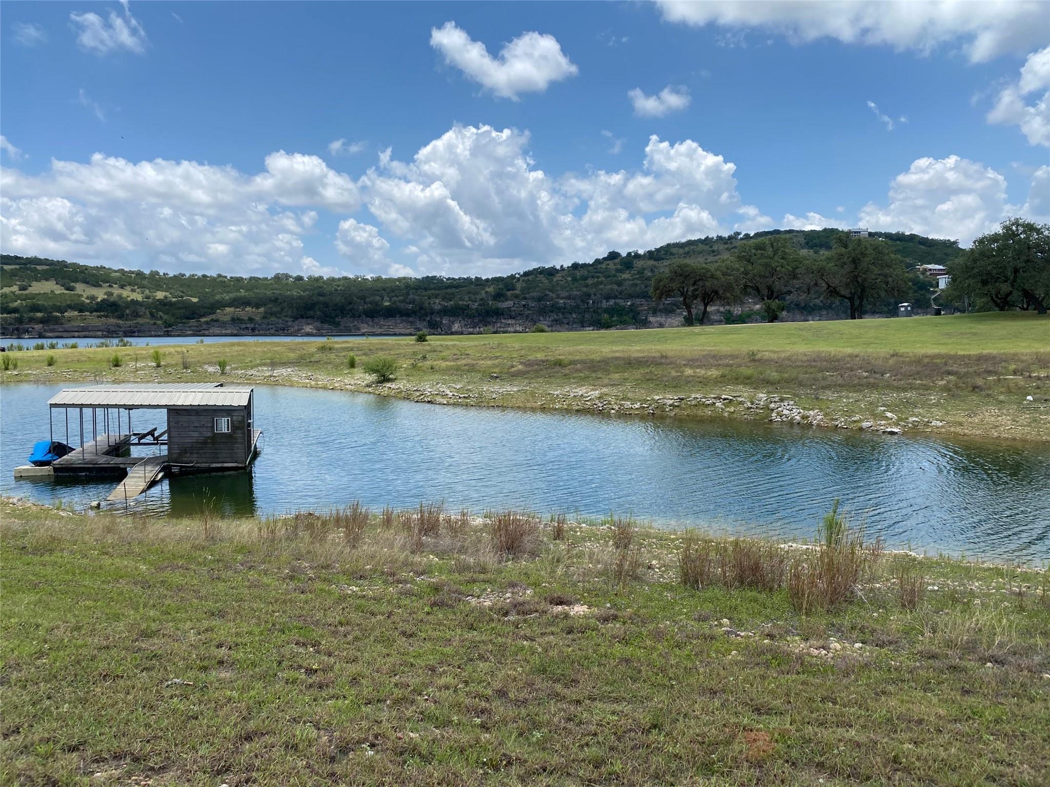 1300 Gold Ln Property Photo 11