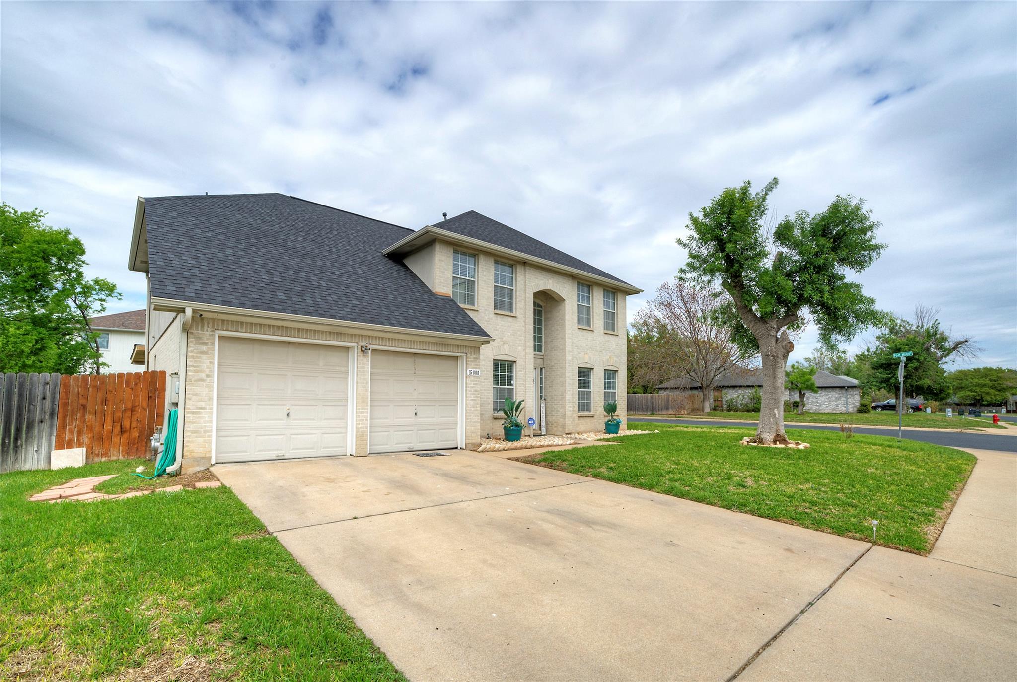 15000 Big Falls Dr Property Photo 2