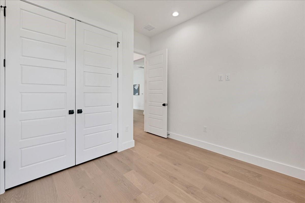 1809 Maple Ave 1 Property Photo 20