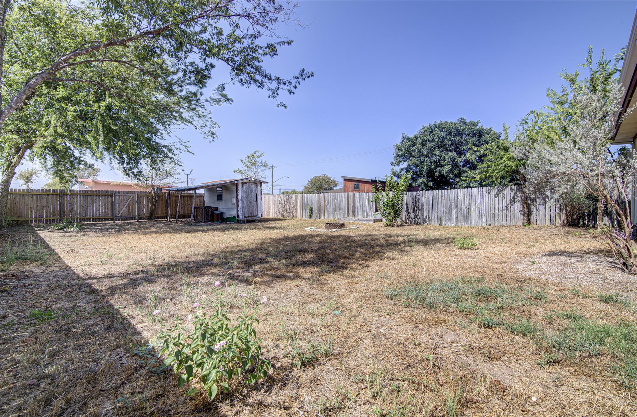4605 Ribbecke Ave Property Photo 19