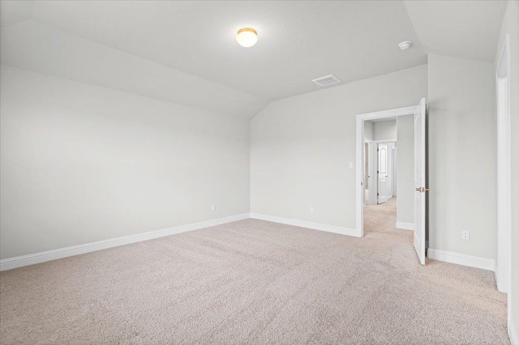 136 Free Stone Dr Property Photo 17