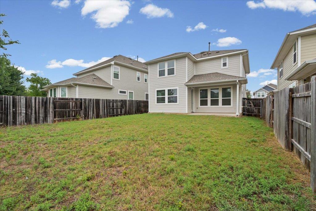 136 Free Stone Dr Property Photo 24