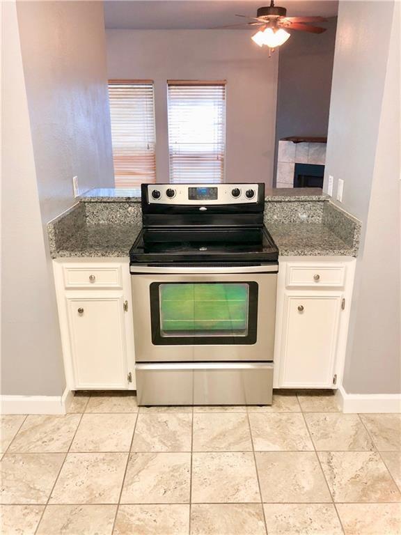 2414 Longview St 303 Property Photo 14