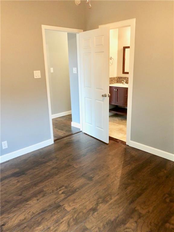 2414 Longview St 303 Property Photo 25