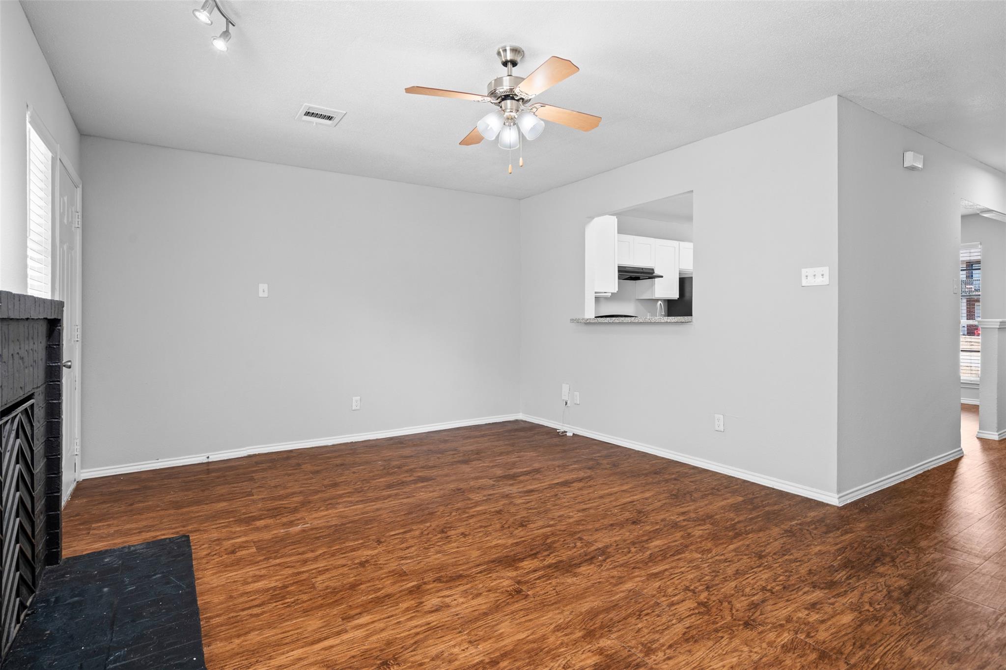 1806 River Crossing Cr Cir #a Property Photo 5