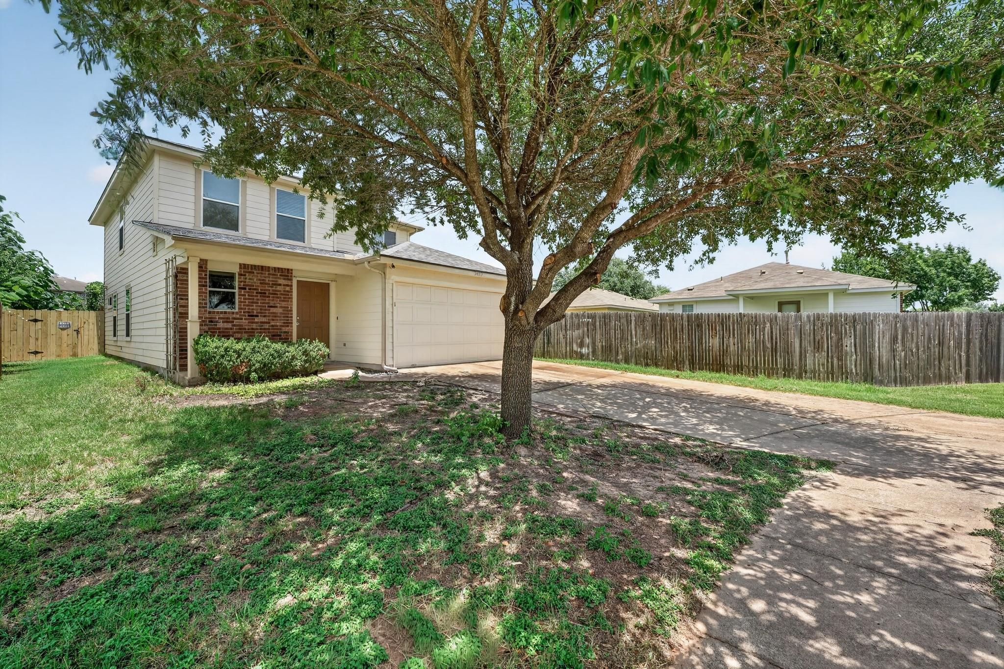 2412 Kale Dr Property Photo 4