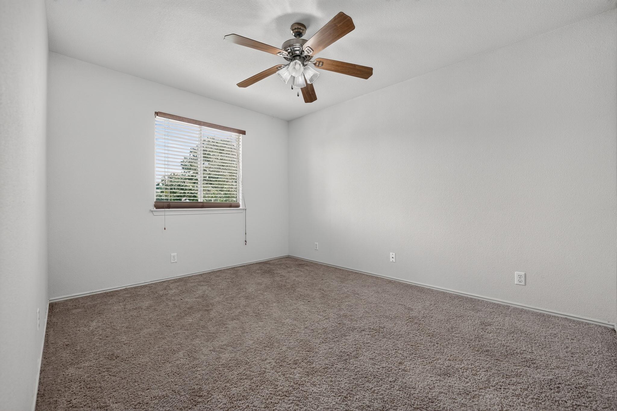 2412 Kale Dr Property Photo 21