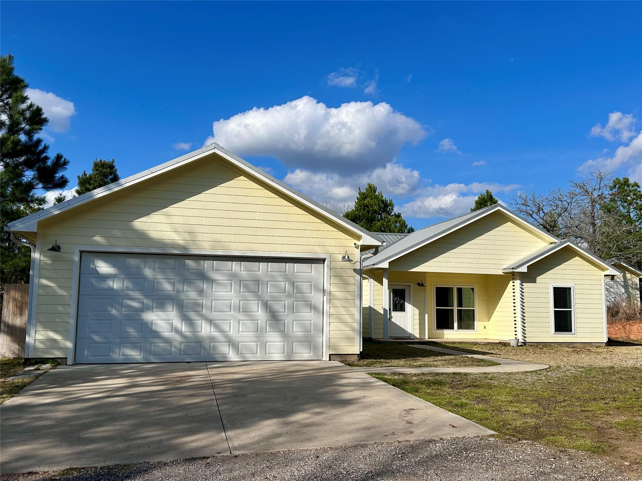124 Pine Path Property Photo