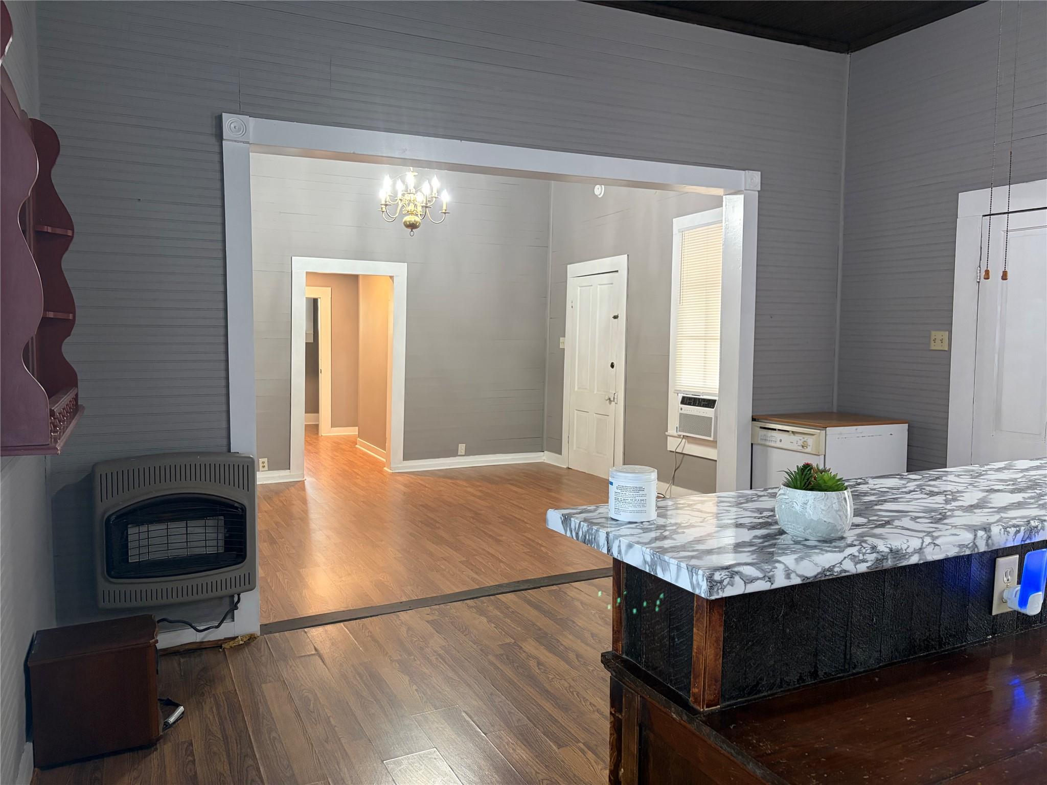 910 Bunton Ln #e Property Photo 9