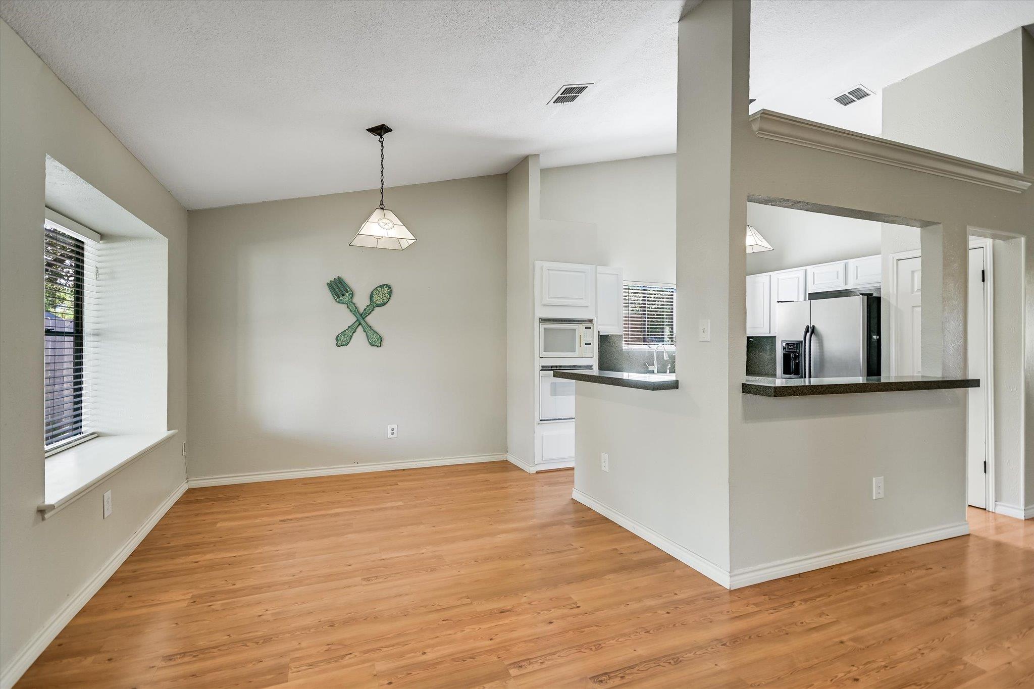 1602 E Messick Loop Property Photo 11