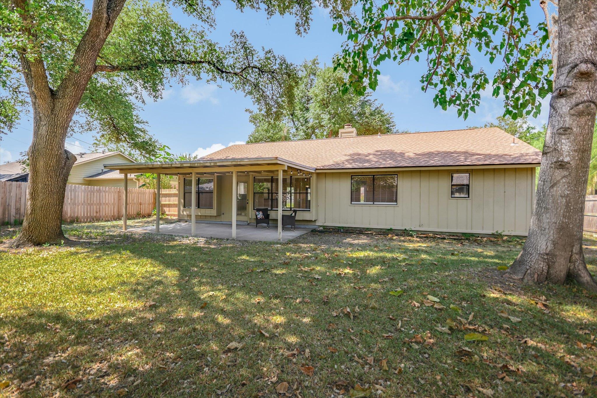 1602 E Messick Loop Property Photo 18