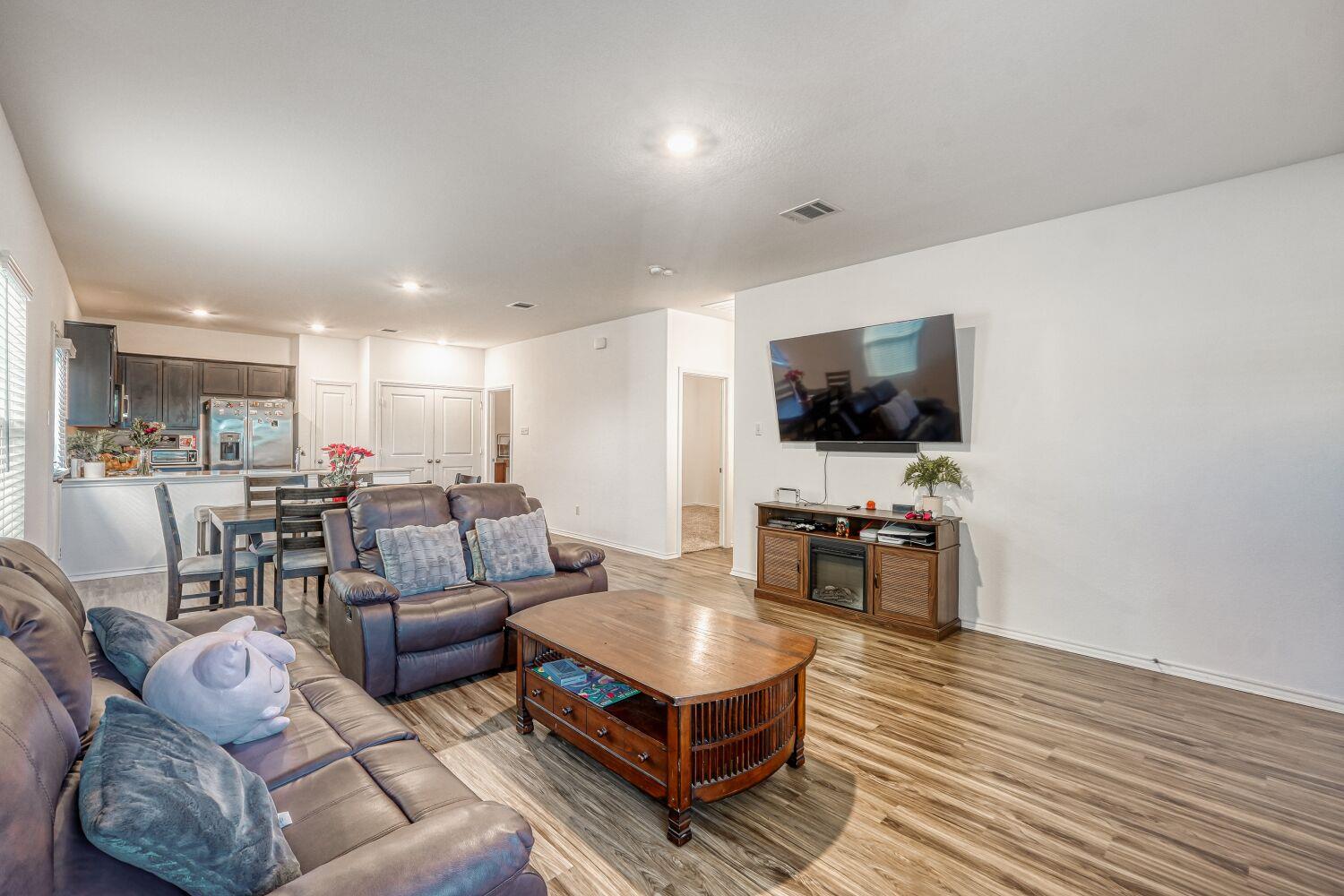 308 Geode Gln Property Photo 7