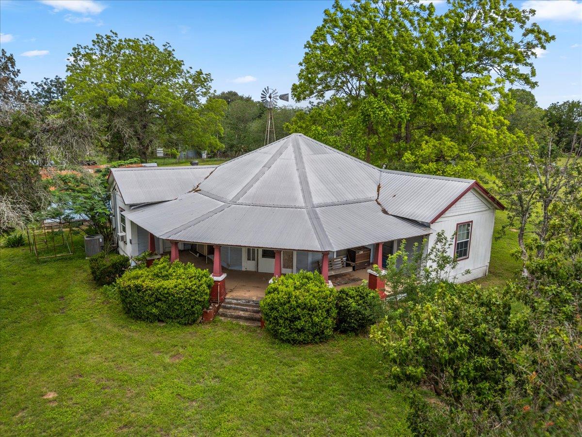 5612 Hwy 71 None E Property Photo 3