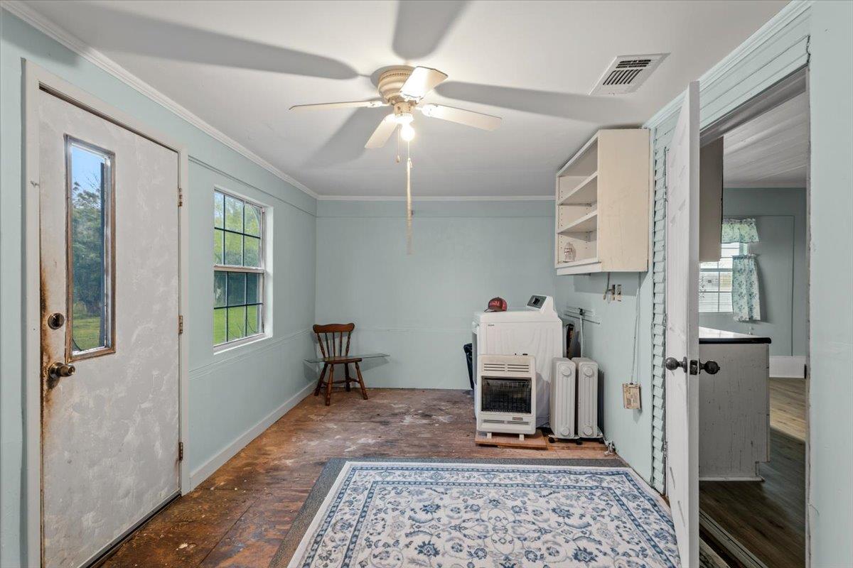 5612 Hwy 71 None E Property Photo 10