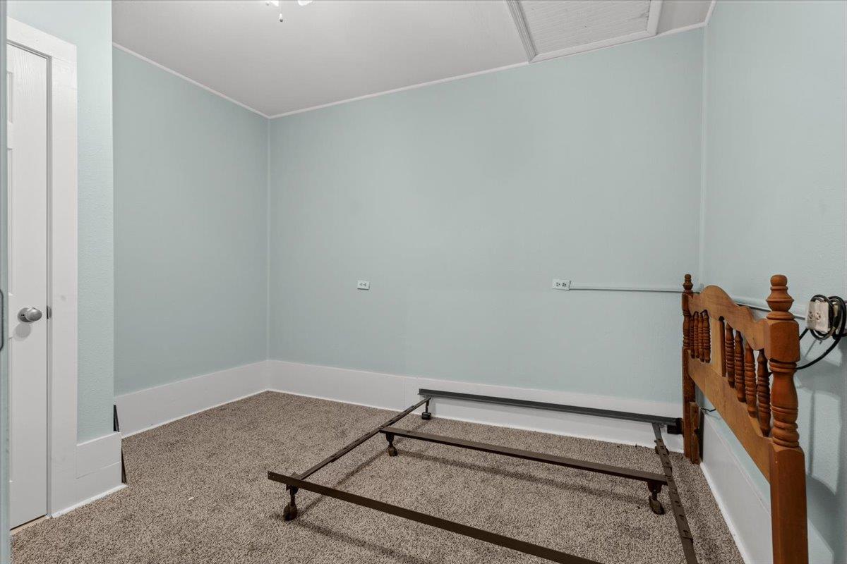 5612 Hwy 71 None E Property Photo 17