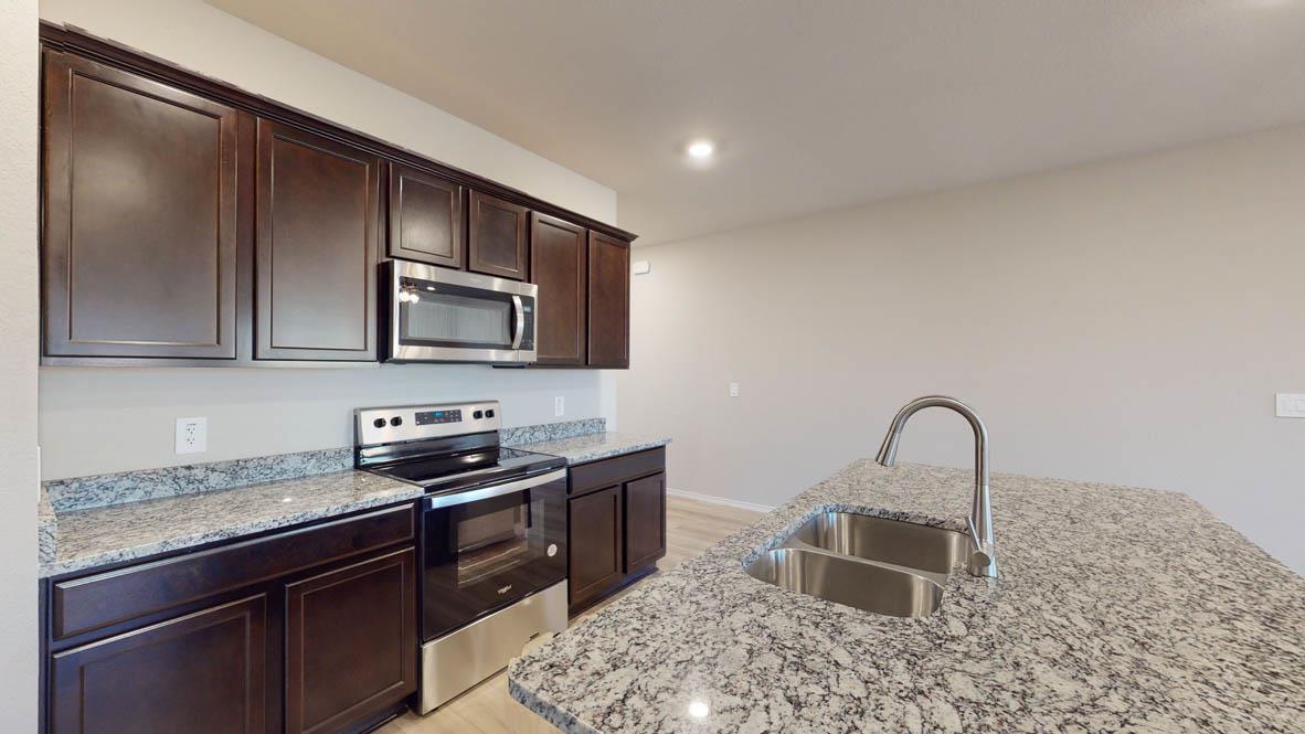 7105 Reginald Dr Property Photo 3
